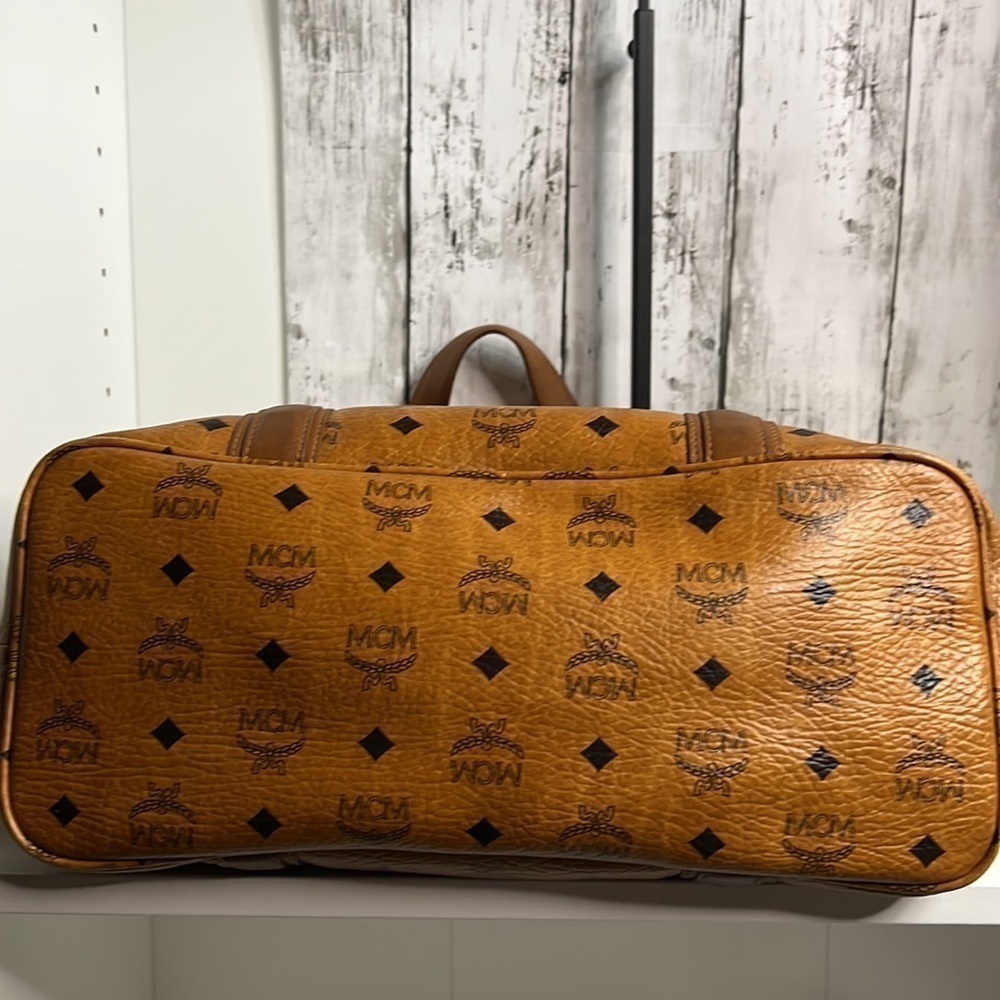 MCM Tote Bag - Picture 9 of 11